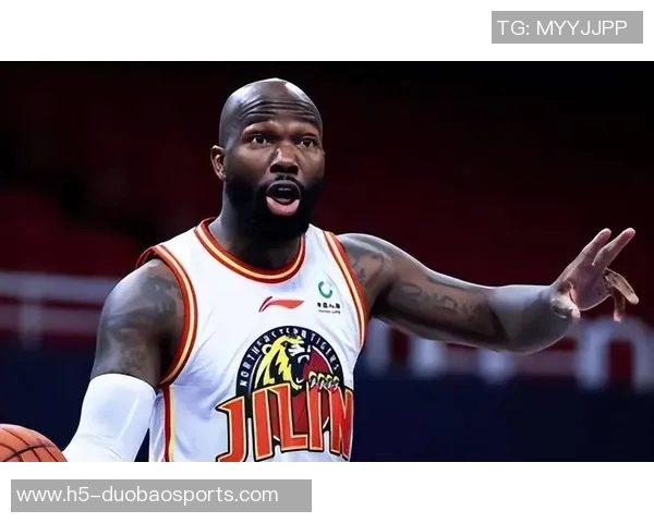 琼斯自信谈CBA表现称退役后当教练是愚蠢选择