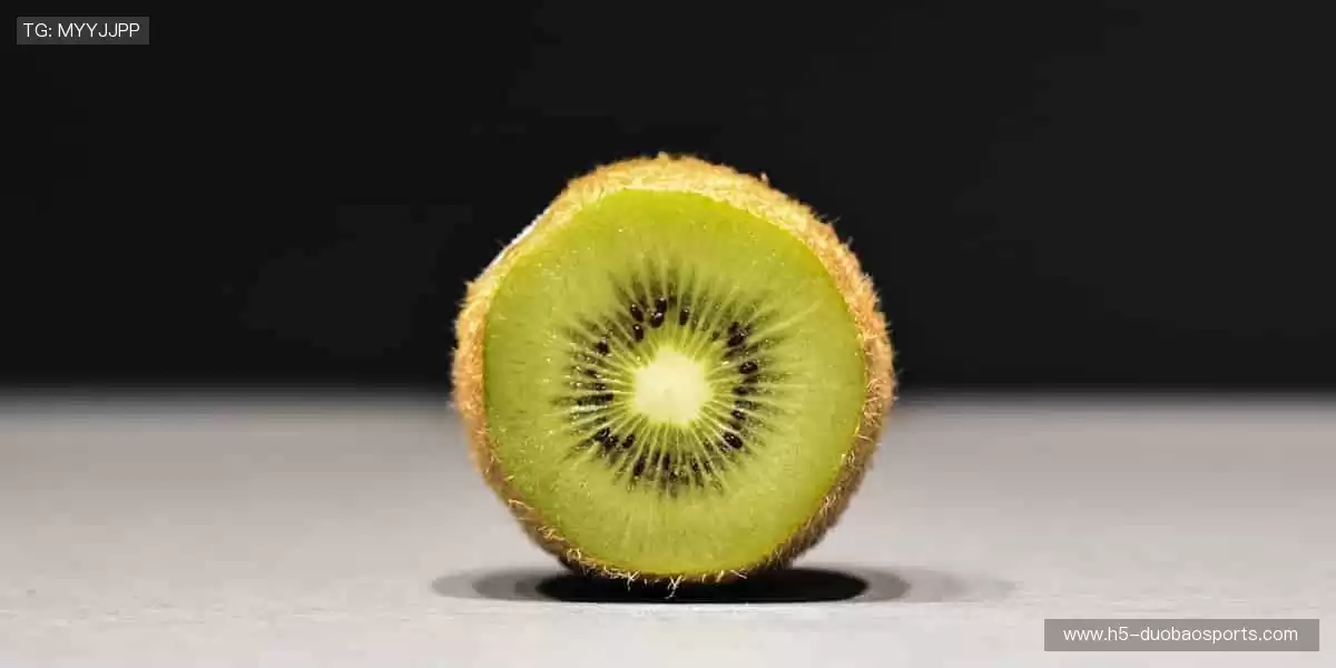 📱随时随地,精彩赛事永不离线!